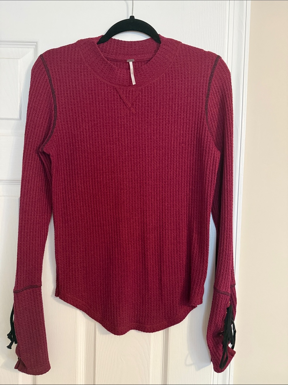 FREE PEOPLE Mountaineer Wine 
 L/S Thermal Waffle Knit Top with Cute Tie Sleeves